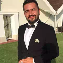 Tunç Uyumaz